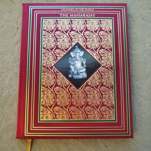 The Maharajas Treasures of the World Silk Book